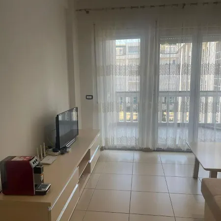 Edi House Апартаменты *